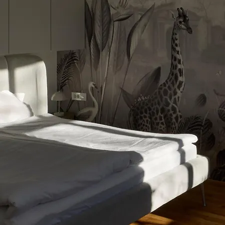 דירה Ella's River *