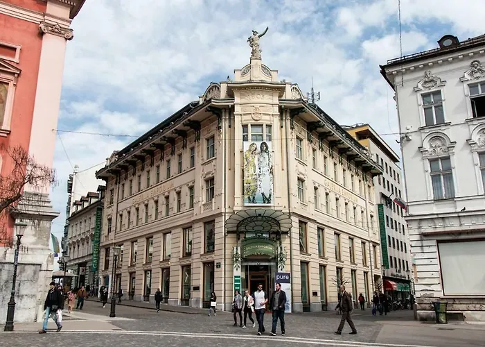 Ella's River * Λιουμπλιάνα